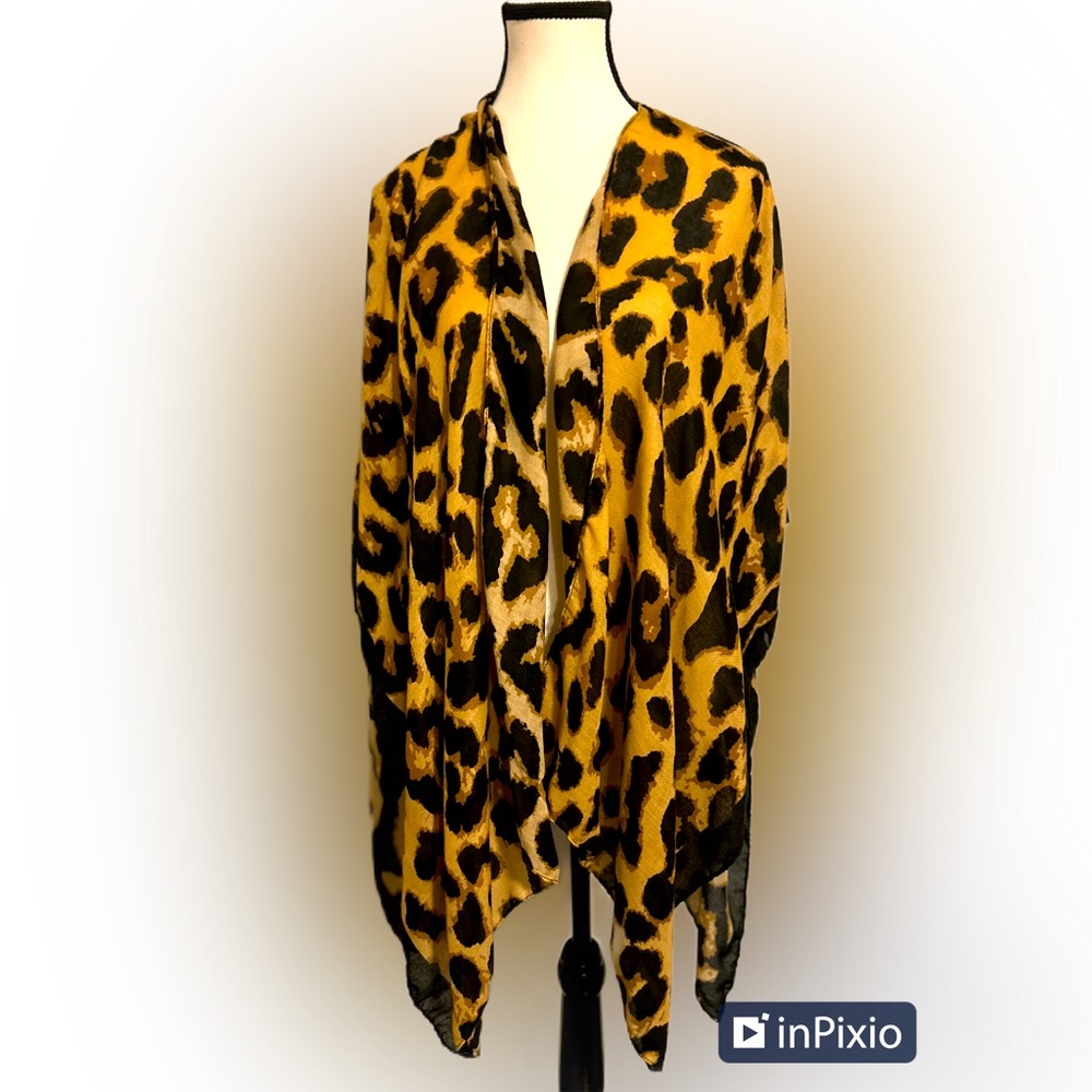 Steve Madden Animal Print Semi Sheer Women's Cloak OSFM